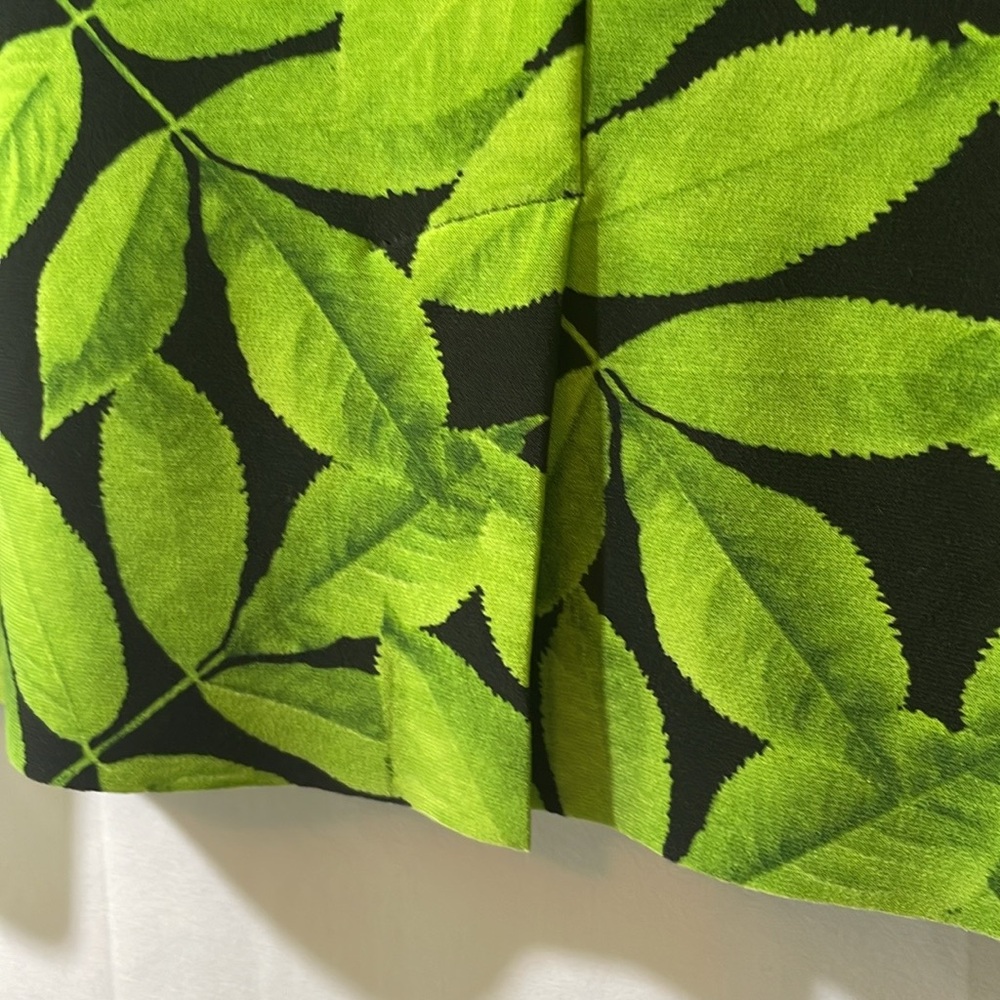Norma Kamali Green Leaf Botanical Print Side Stripe Midi Pencil Skirt Size M - Picture 4 of 7